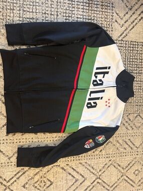 Italian Jacket sized medium excellent condition 🇮🇹